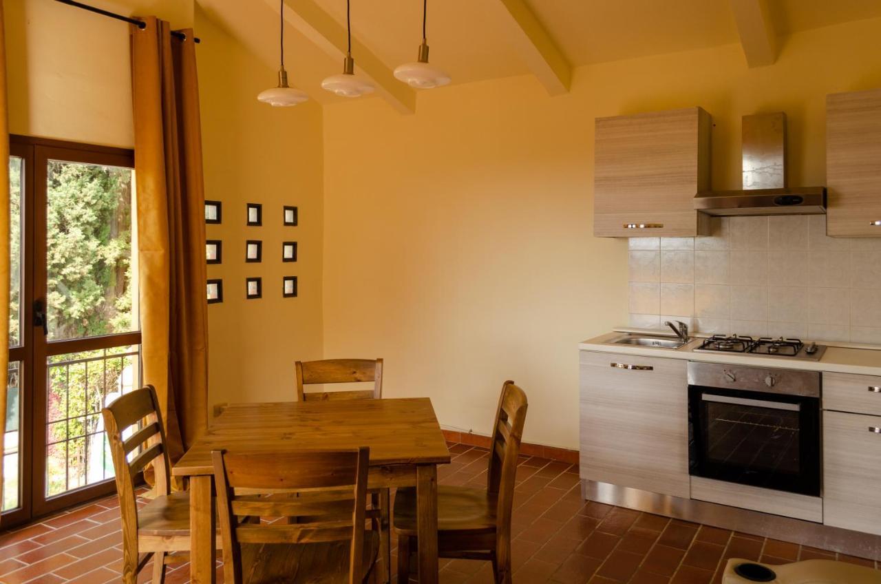 Montevecchio Apartments Montopoli in Val dʼArno Екстериор снимка