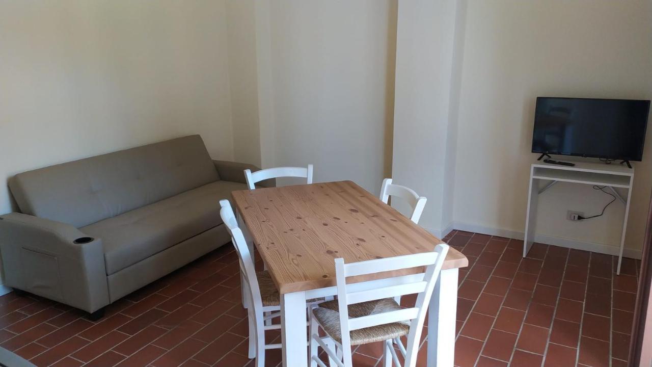 Montevecchio Apartments Montopoli in Val dʼArno Екстериор снимка